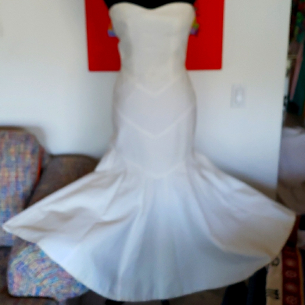 Strapless white figure conscious dress